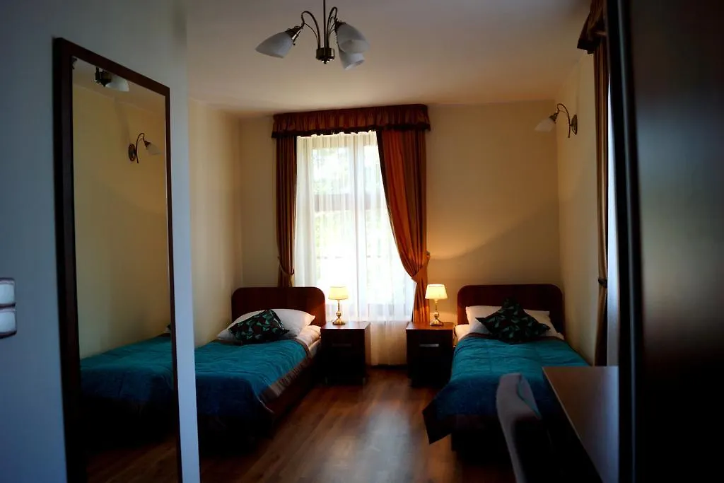 Nocleg ze śniadaniem Palac Parkowy W Parnowie Hotel Kołobrzeg