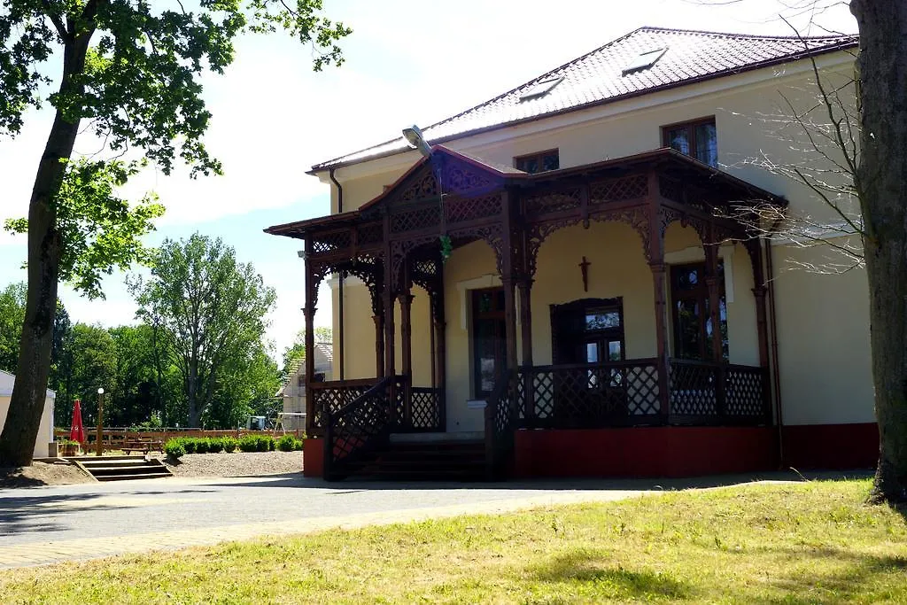 Palac Parkowy W Parnowie Hotel Kołobrzeg Polska
